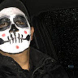 Meet your Posher, Carlos